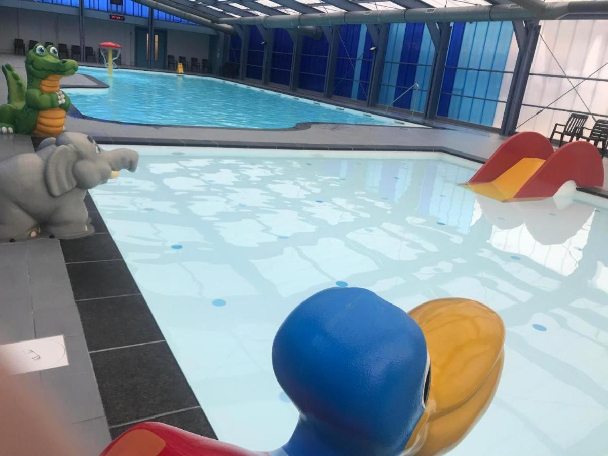 Het Familie Boshuisje - Vakantiewoning Op Prachtig Park Met Veel Faciliteiten Inc Ligbad Gramsbergen Bagian luar foto